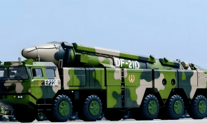 韩国正式放弃造航母，转头造两栖攻击舰：半岛国家造航母不明智