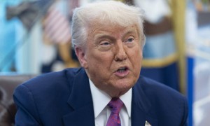 美国将在特朗普生日当天阅兵，细节曝光：7000名士兵、70架飞机、370辆车